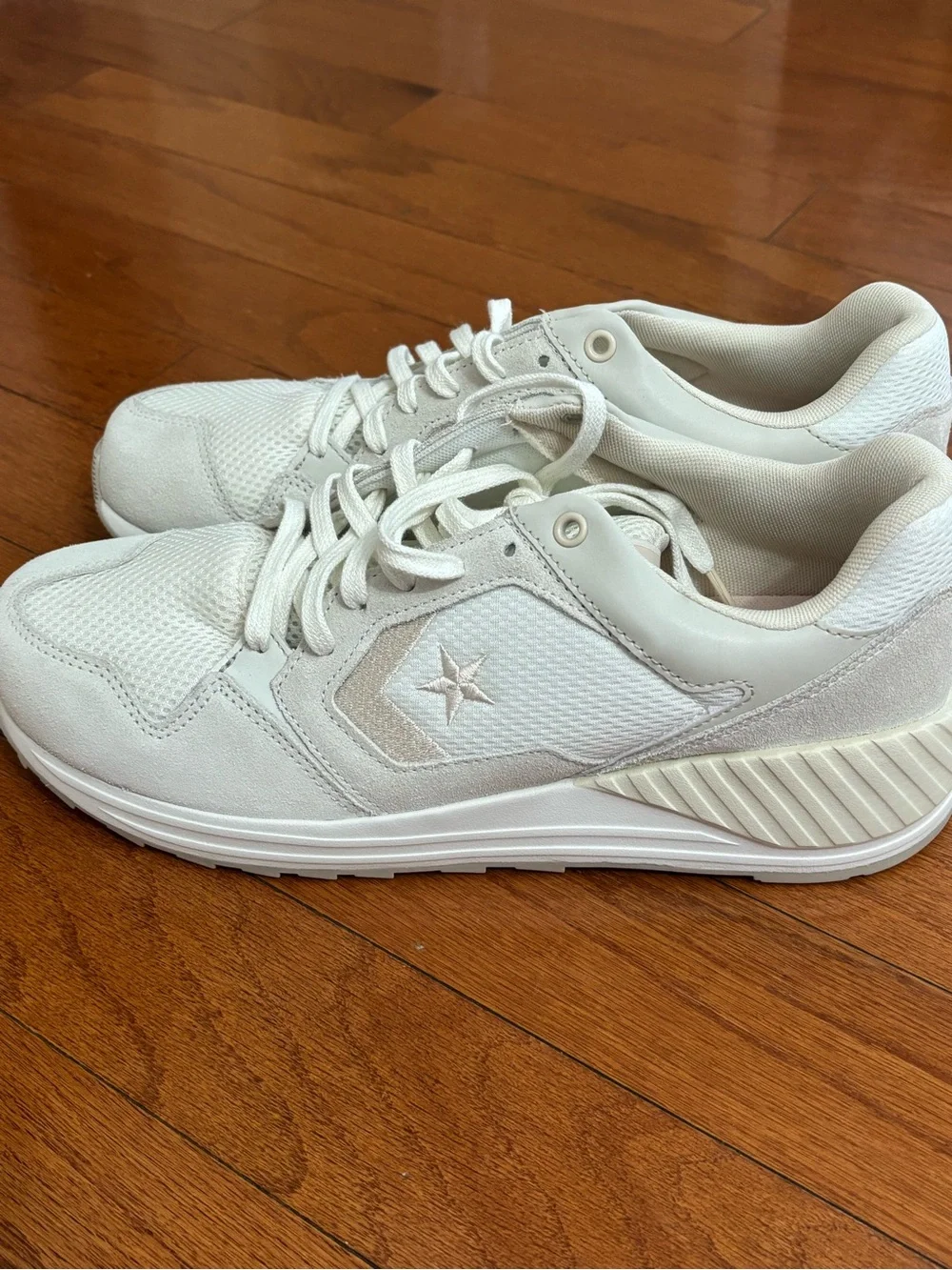 Converse Cream Low-Top Sneakers with Subtle Branding A13462C